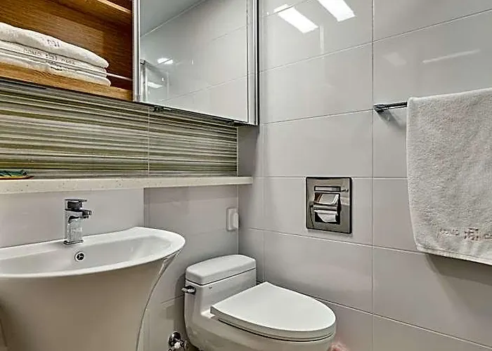 Comocasa Fully Furnished Apartment